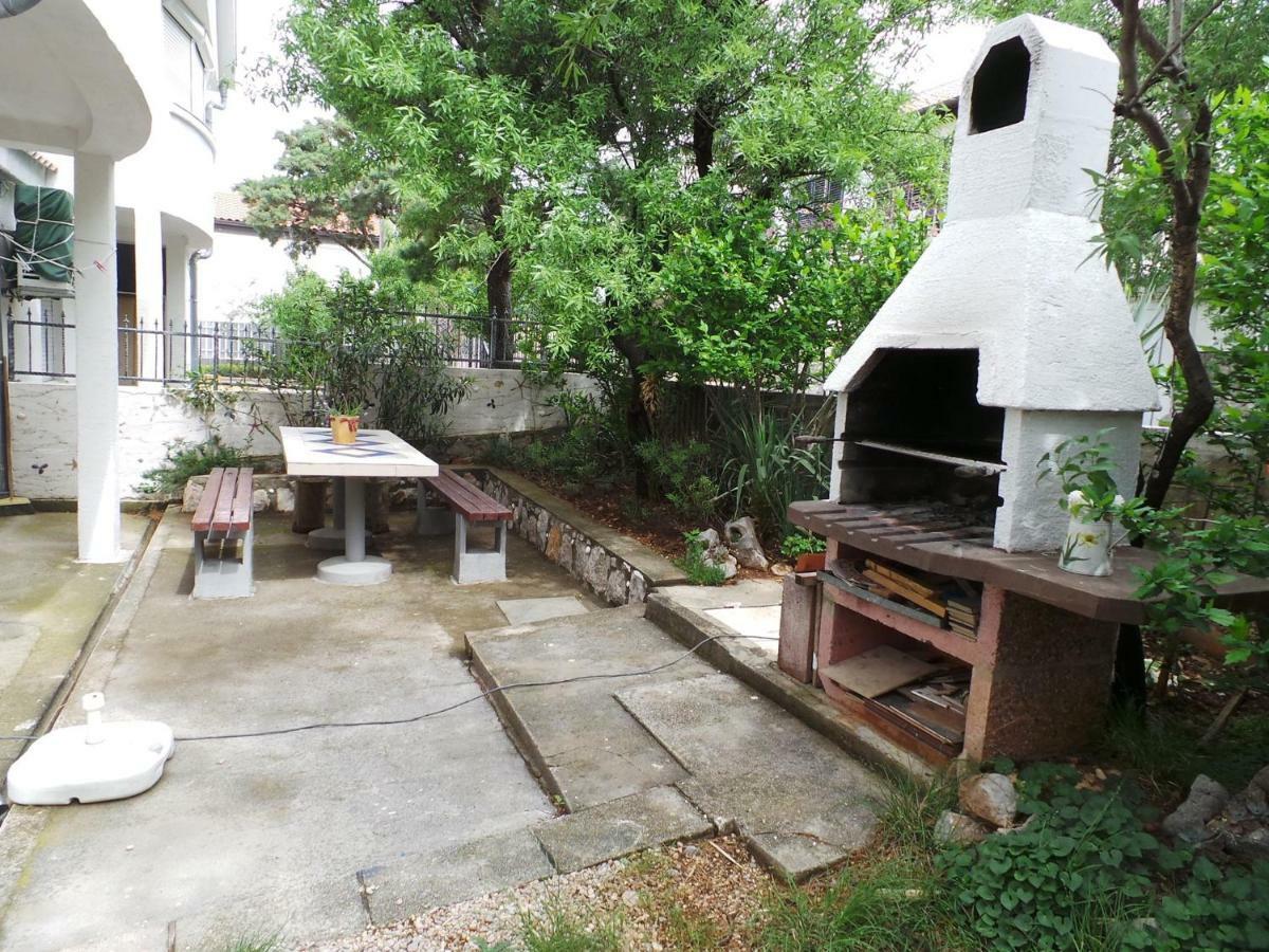 Apartmani Vjera Рибарица Екстериор снимка