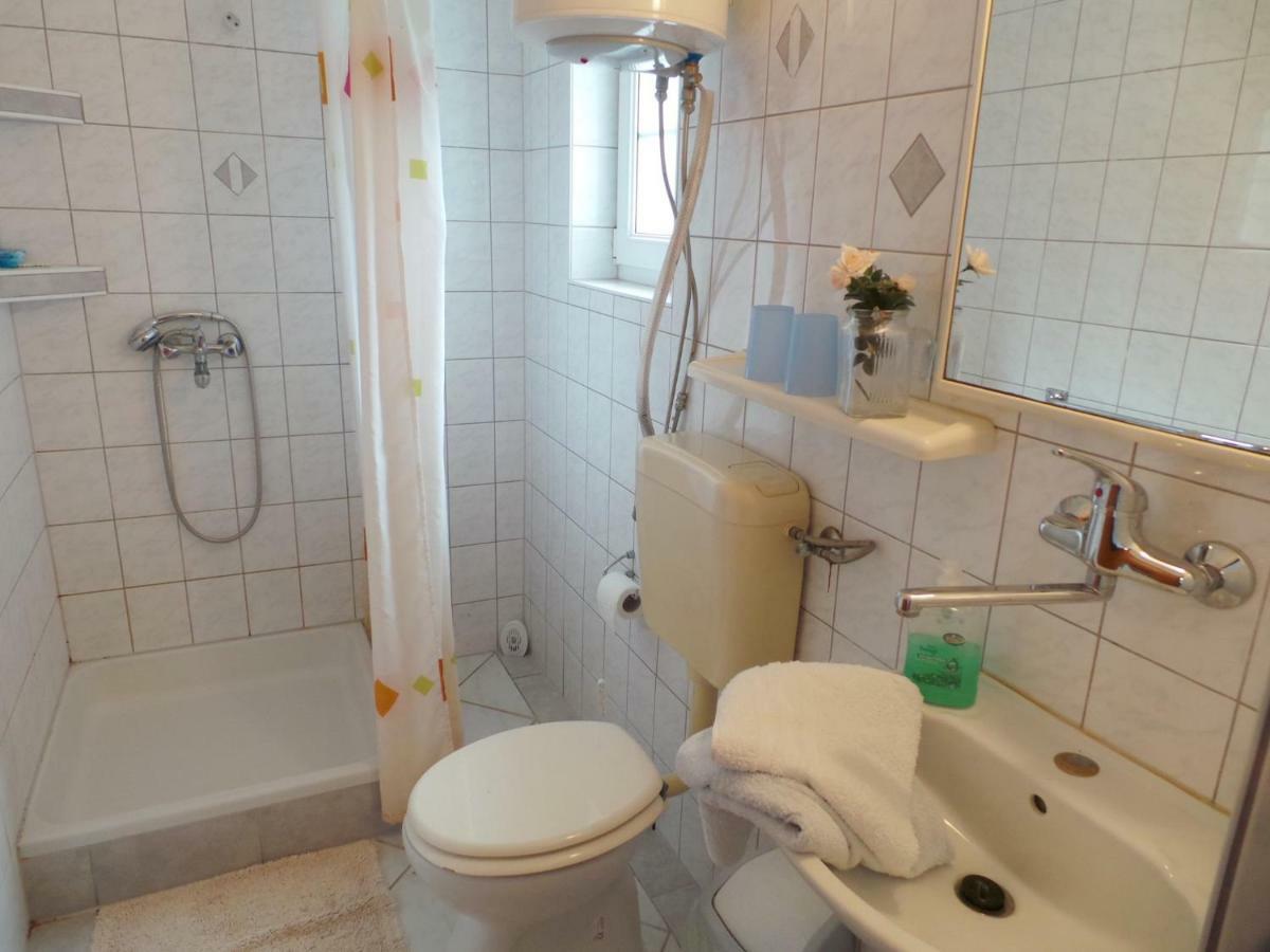 Apartmani Vjera Рибарица Екстериор снимка